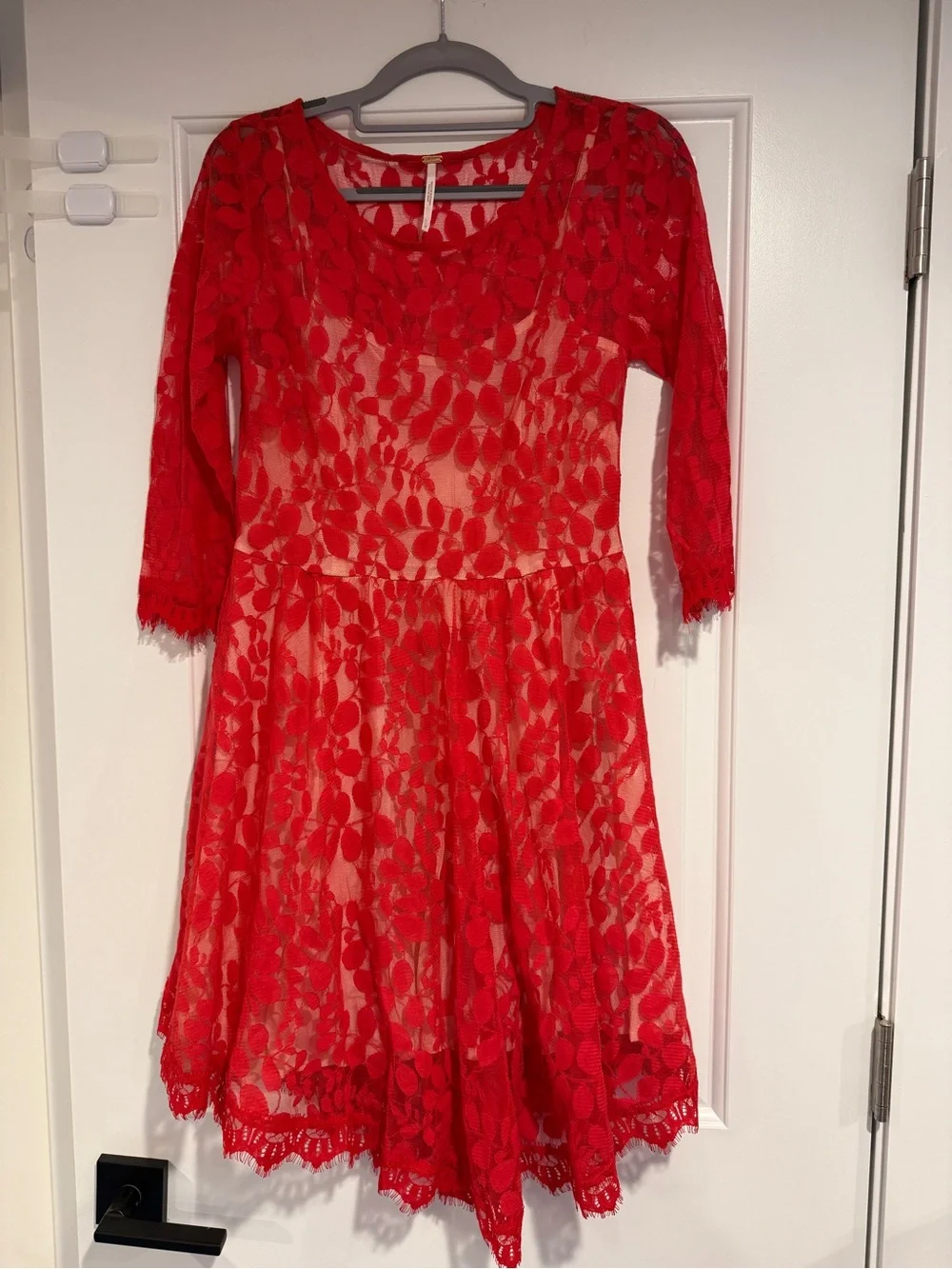 Free People Floral Lace Mesh Mini Dress Women's Size 4 Red Boho Festival